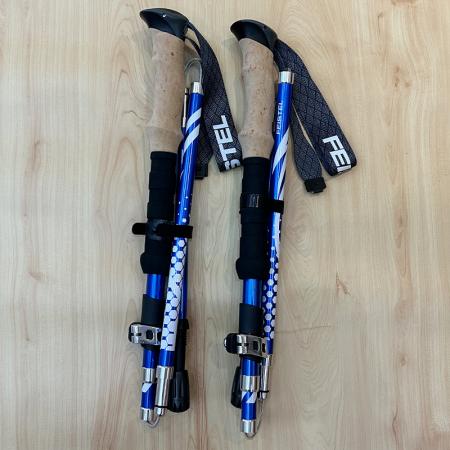 超軽量7075アルミニウム合金5セクションコルクグリップ折りたたみ式トレッキングポールモダン調節可能屋外ハイキングポール 